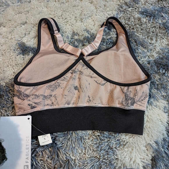 Fabletics bra - Picture 3 of 4